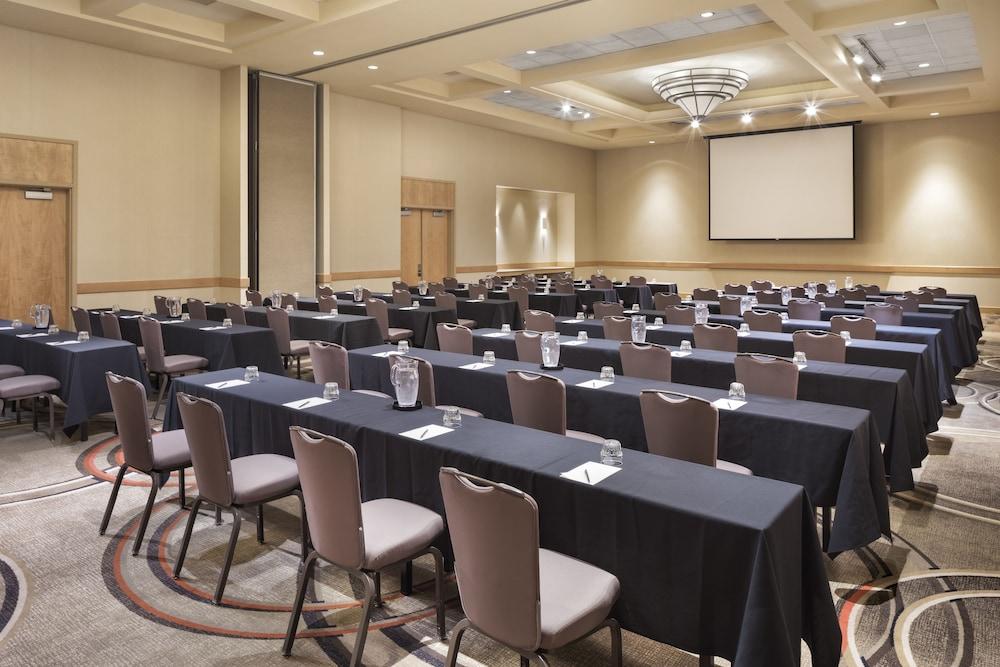 מלון רוזמונט Hyatt Centric Chicago Ohare מראה חיצוני תמונה