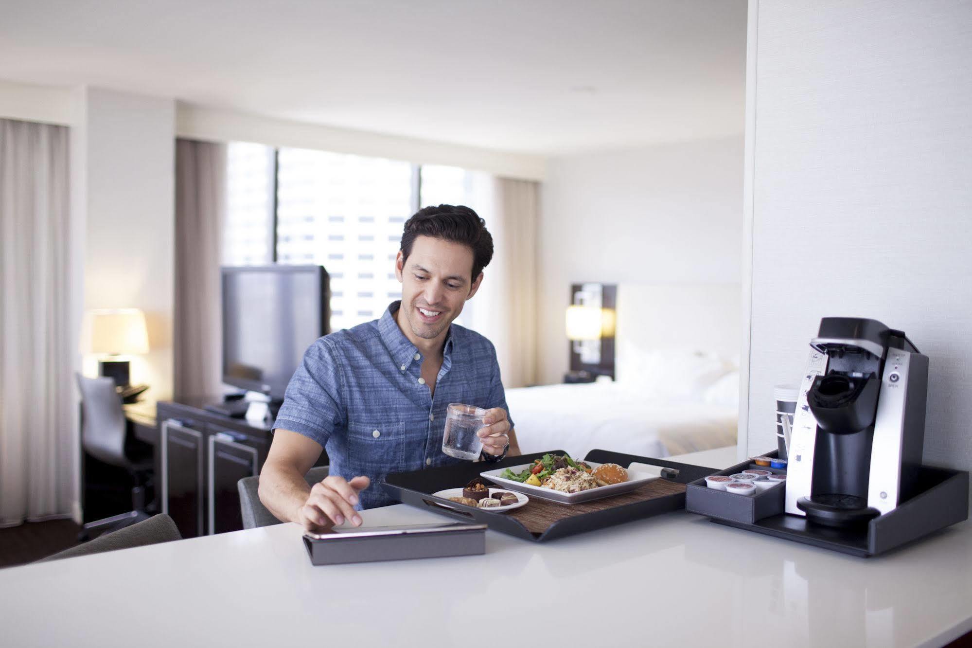 מלון רוזמונט Hyatt Centric Chicago Ohare מראה חיצוני תמונה